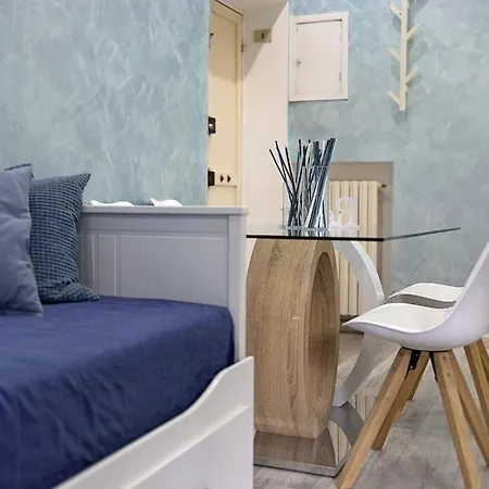 La Perla Blu Borgo Coscia * Alassio