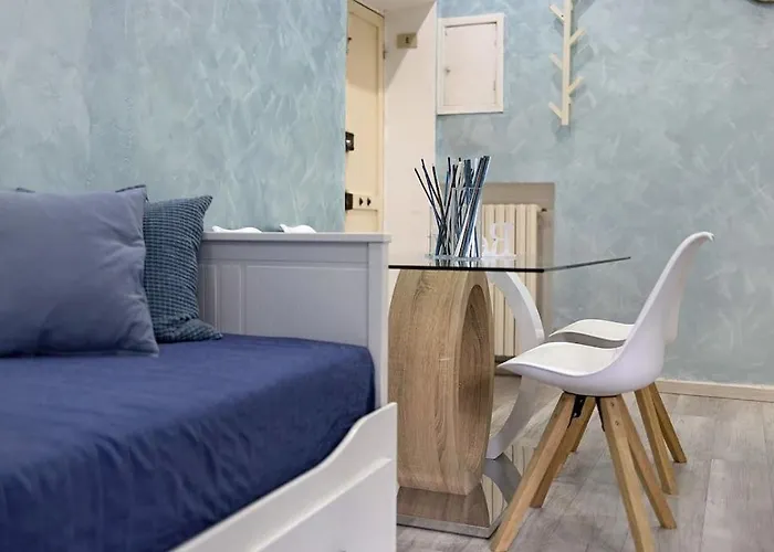 La Perla Blu Borgo Coscia * Alassio